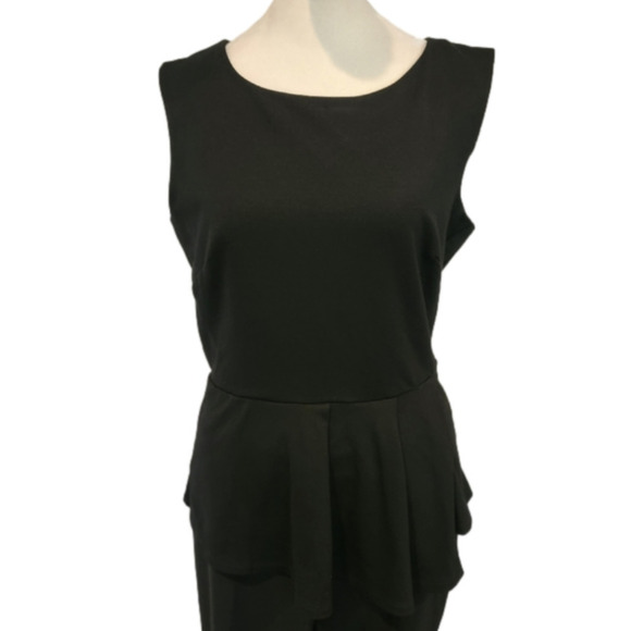 Halogen Black Sleeveless Fitted Waist With Split Ruffled Hem Size M - Picture 1 of 9